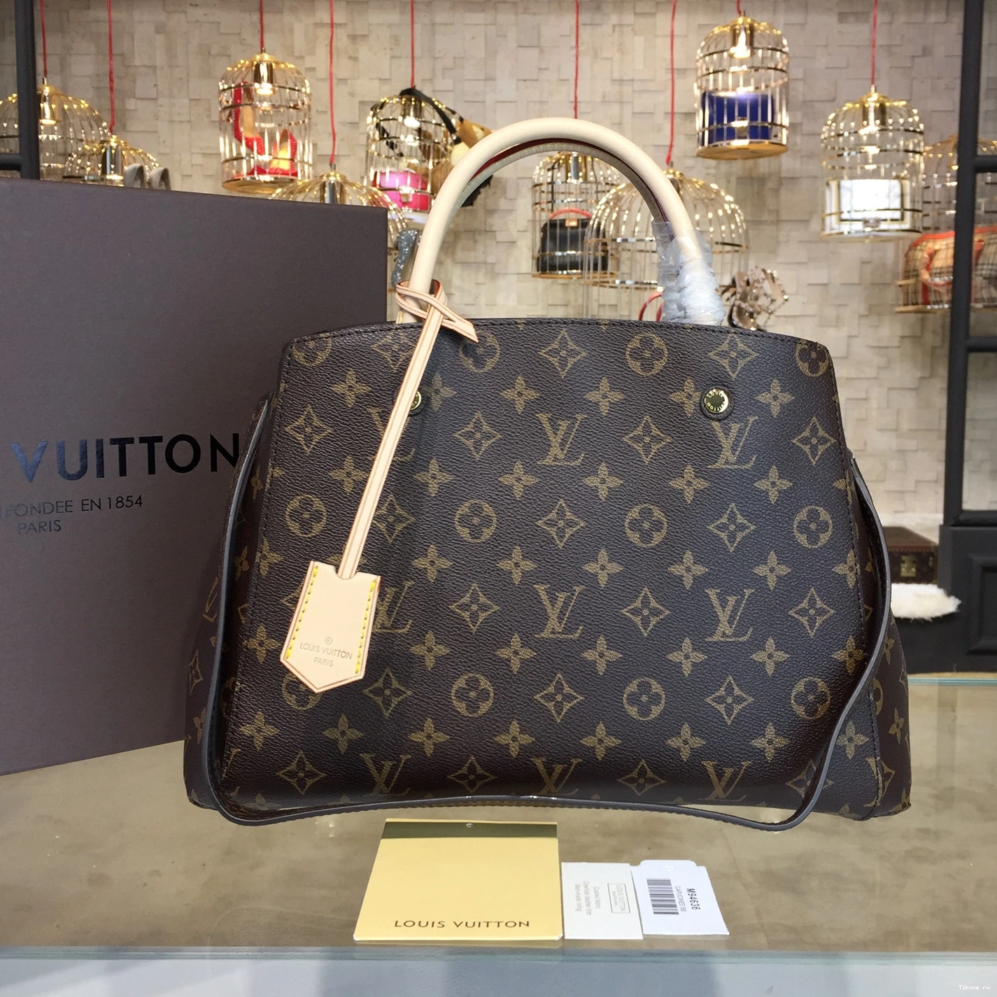 Affordable MONTAIGNE LOUIS MM VUITTON 0717